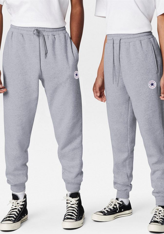 Converse Jogginghose CONVERSE GO-TO STANDARD FIT CHUCK TAYLOR PATCH PANTS (1-tlg) von Converse