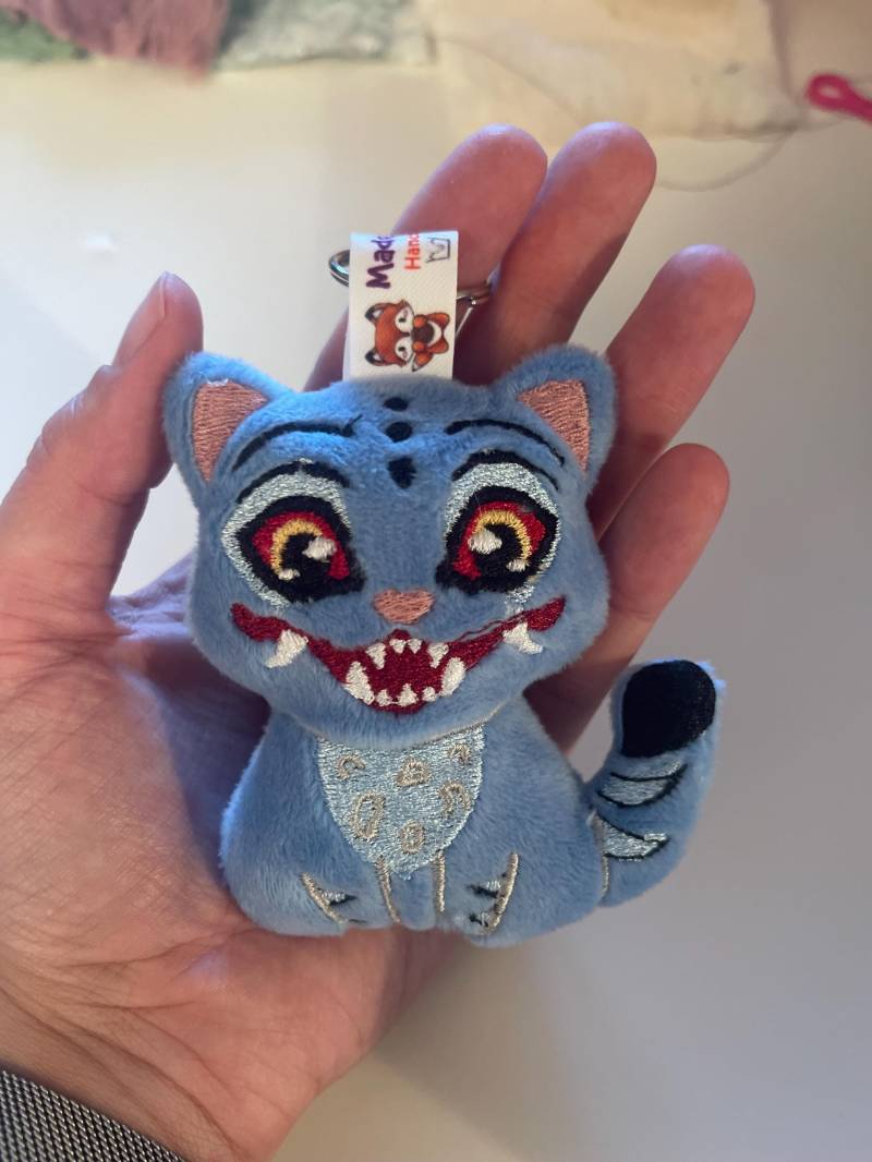 Demon Tiger Derpy Keychain Kpop Hunters Made To Order Fanart von CookiesPlushWorld