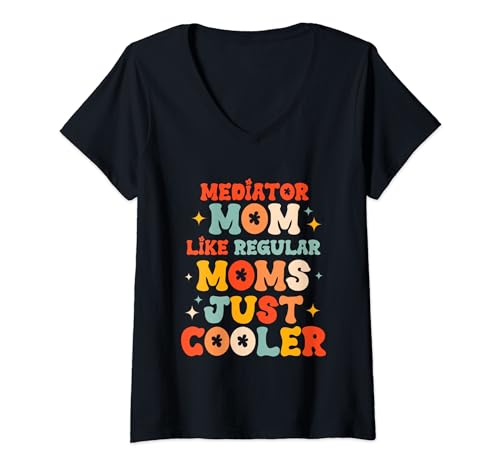 Damen Mediator Mama wie eine normale Mama Nur cooler Muttertag T-Shirt mit V-Ausschnitt von Cool Cooler Mother's Day Designs