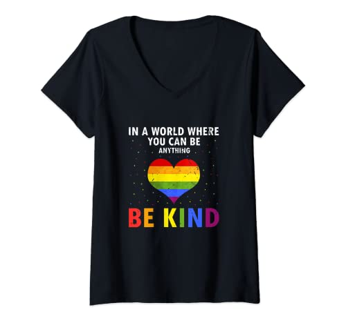 Damen In A World Where You Can Be Anything Be Kind Retro-Geschenk T-Shirt mit V-Ausschnitt von Cool Pride Proud LGBTQ+ Designs Shirt Merch & Co.