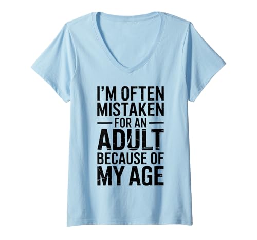 Damen Falsches lustiges Erwachsenenalter T-Shirt mit V-Ausschnitt Damen Falsches lustiges Erwachsenenalter T-Shirt mit V-Ausschnitt von Cool Sarcastic Age Fun Saying Designs