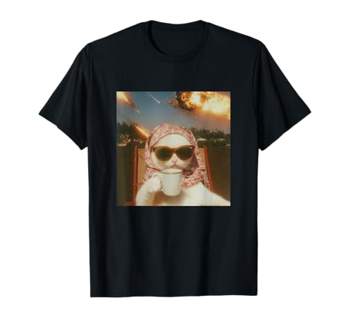 Just A Chill Girl Lustige Katze Meme T-Shirt von Cool & Customs Just A Chill Girl Funny Cat Meme