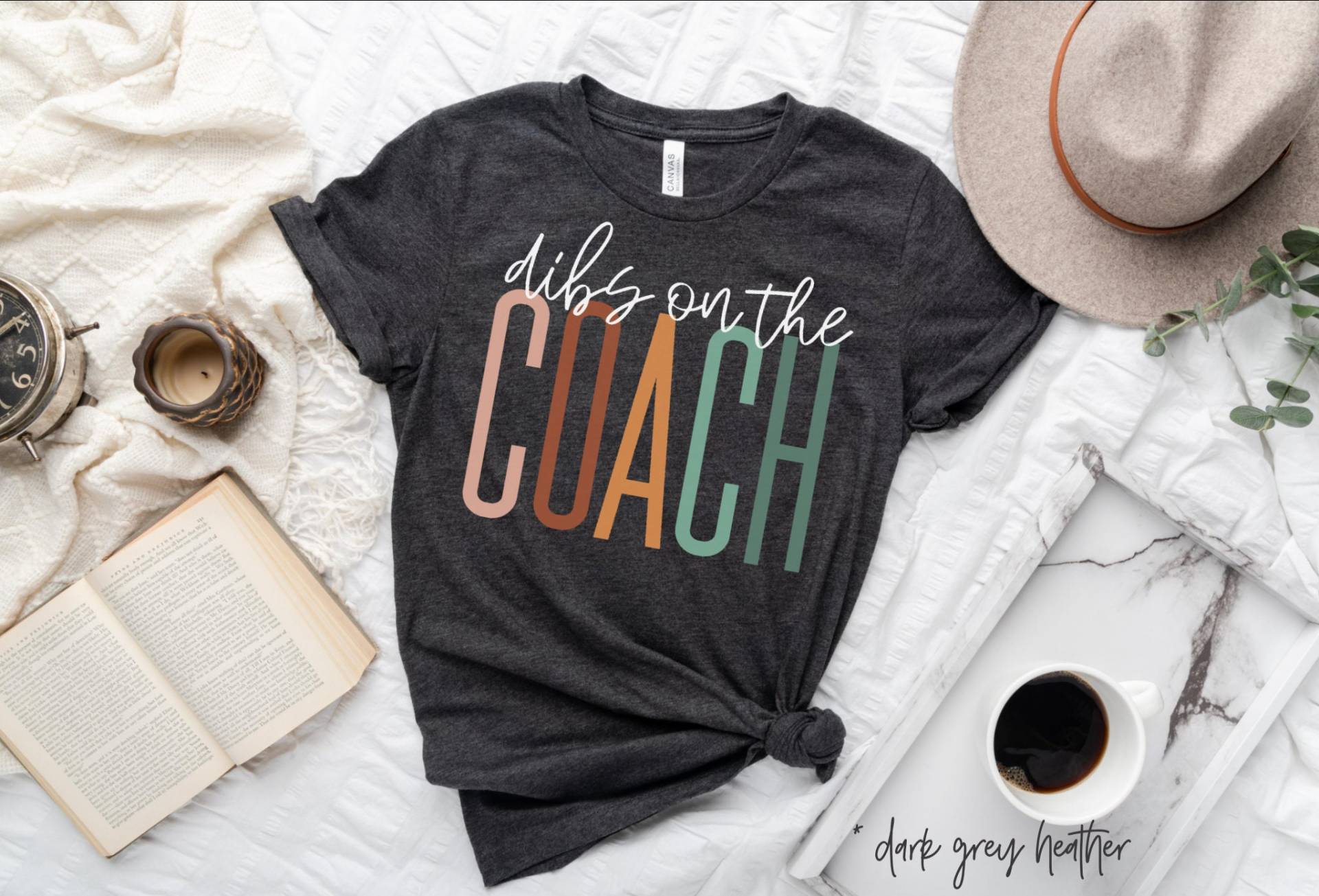 Dibs On The Coach Shirt, Baseball Frauen Es Wife Funny Mom Football Shirt von CoolCatComp