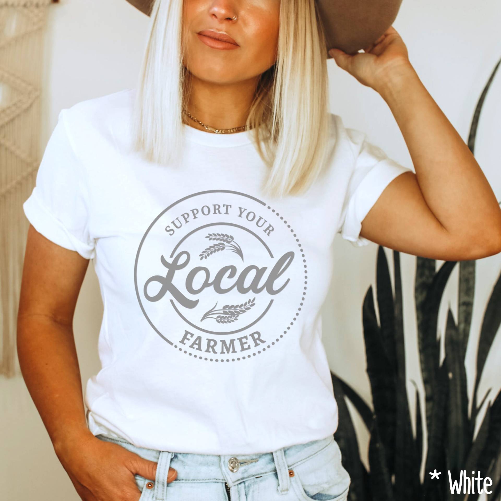 Farm Girl Shirt, Support Your Local Farmers Farmer Bauern Markt Positive Lustige T-Shirt von CoolCatComp