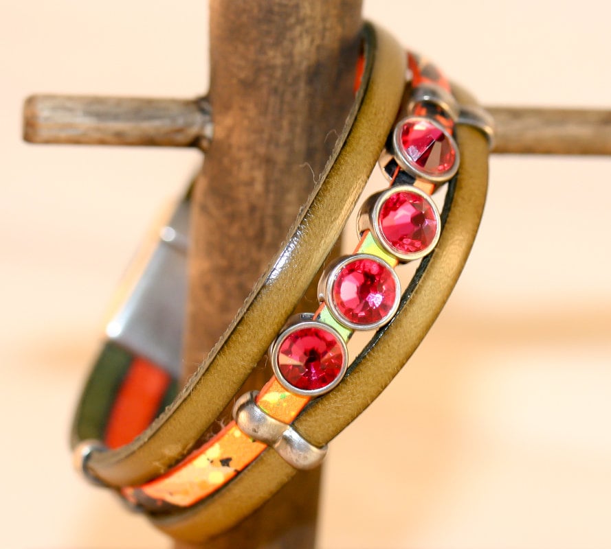 Lederarmband. Kristall-Armband. Armband. Bettelarmband. Boho 3 Reihen Silberarmband von CoolCreationsByCindy