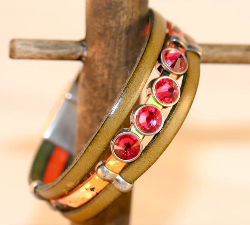 Lederarmband. Kristall-Armband. Armband. Bettelarmband. Boho 3 Reihen Silberarmband von CoolCreationsByCindy