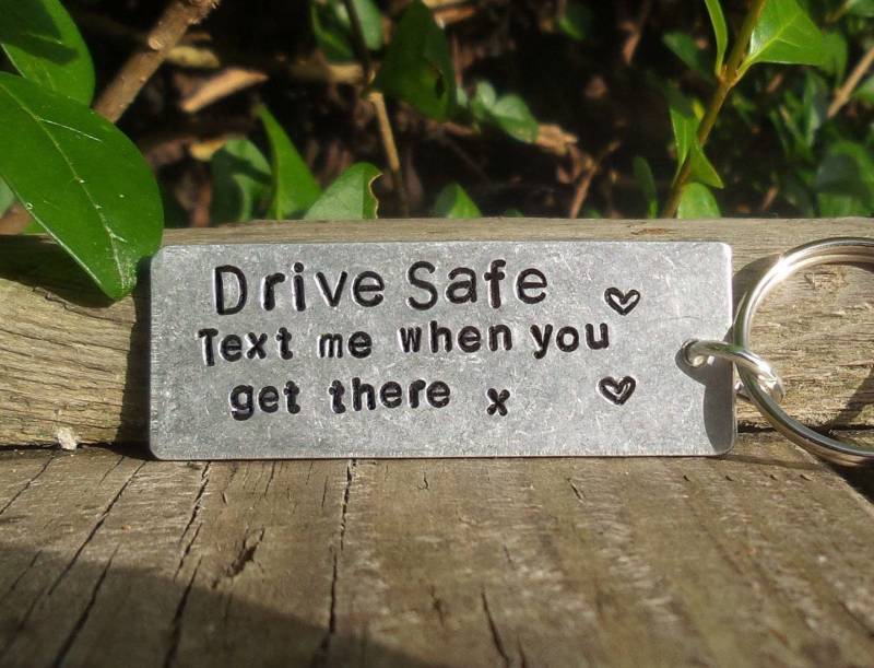 Fahren Sie Sicher Text Me, Wenn Dort Weihnachtsgeschenk Für Ihn Ihre Männer Freund Freundin Liebe Schlüsselring Personalisierte Sohn Tochter von CoolKeyrings