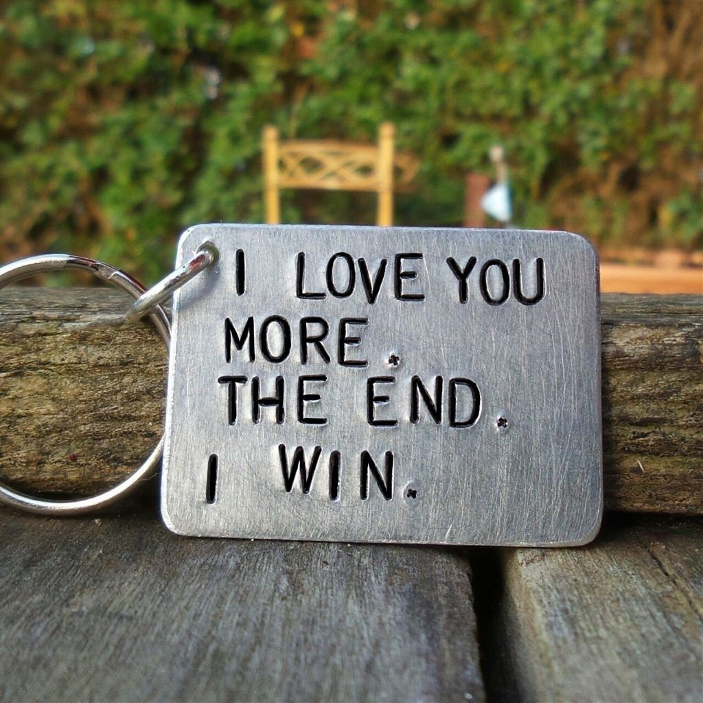 Ich Liebe Dich Mehr Das Ende Win Keyring Lustige Geschenke Freund Freundin Keychain Für Männer Ihn Ihre Personalisierte Frau Ehemann Mama Ich Liebe Dich Mehr Das Ende Win Keyring Lustige Geschenke Freund Freundin Keychain Für Männer Ihn Ihre Personalisierte Frau Ehemann Mama von CoolKeyrings
