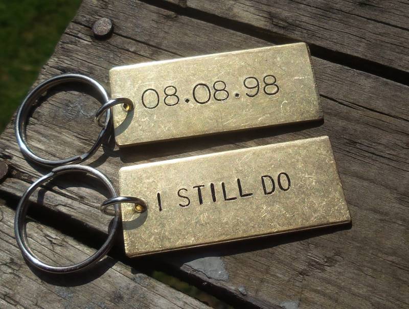 Paar Personalisierte Schlüssel Fob Schlüsselanhänger 21. Hochzeitstag Geschenke Für Männer Frauen Eltern Goldene Messing Verlobung Seine Und von CoolKeyrings