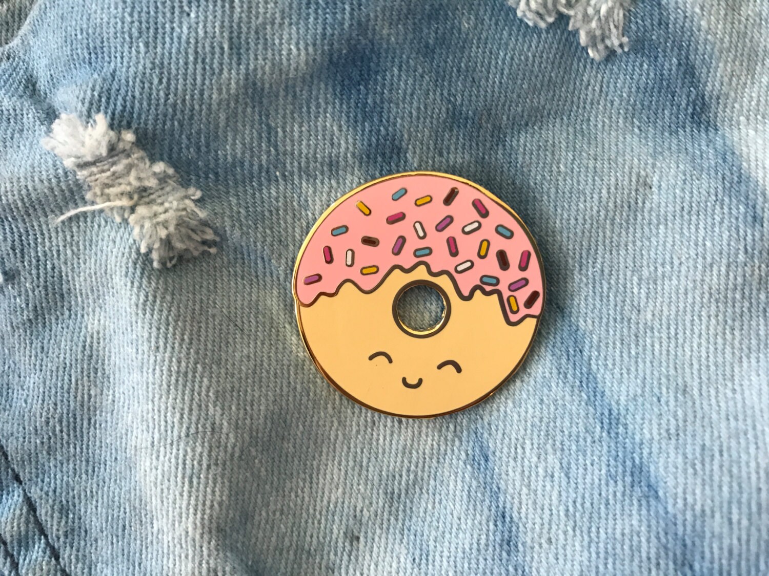 Donut Emaille Pin Donut Emaille Pin von CoolQueenCollective