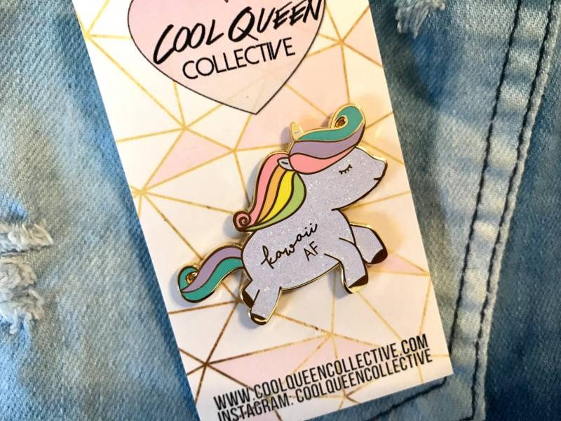 Pastell Regenbogen Glitter Kawaii Af Einhorn Emaille Pin Pastell Regenbogen Glitter Kawaii Af Einhorn Emaille Pin von CoolQueenCollective