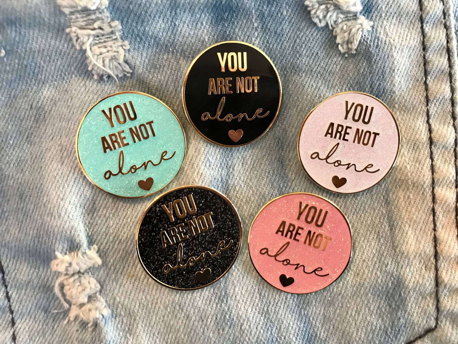 You Are Not Alone/Dear Evan Hansen Emaille Pin You Are Not Alone/Dear Evan Hansen Emaille Pin von CoolQueenCollective