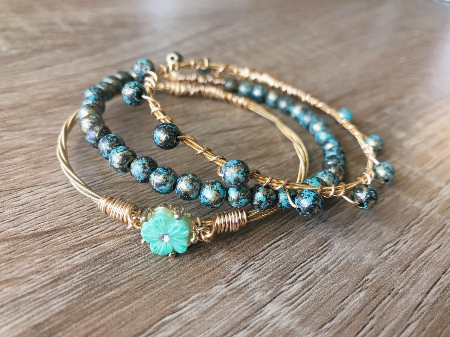 Gitarre String Armreif Set - Handgemachter Blumen Schmuck von CooperAndCoNash