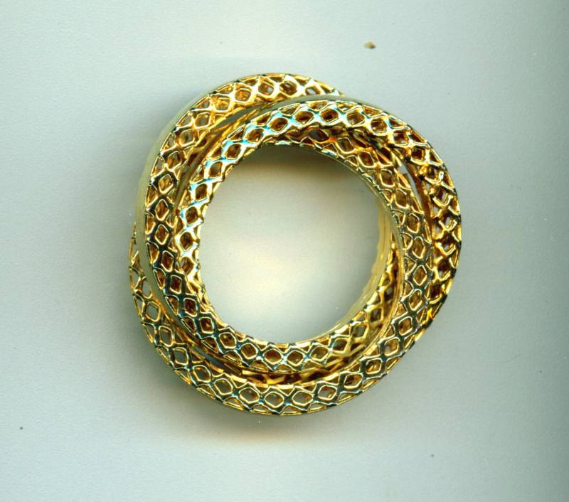 Vintage Anstecknadel Mit Mehreren Kreisen von CopiaDesigns