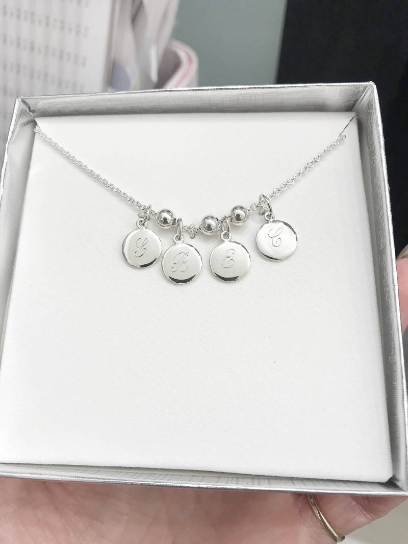 Gravierte Plättchen Halskette - Perfekt Zum Muttertag von CopperfoxGemsJewelry