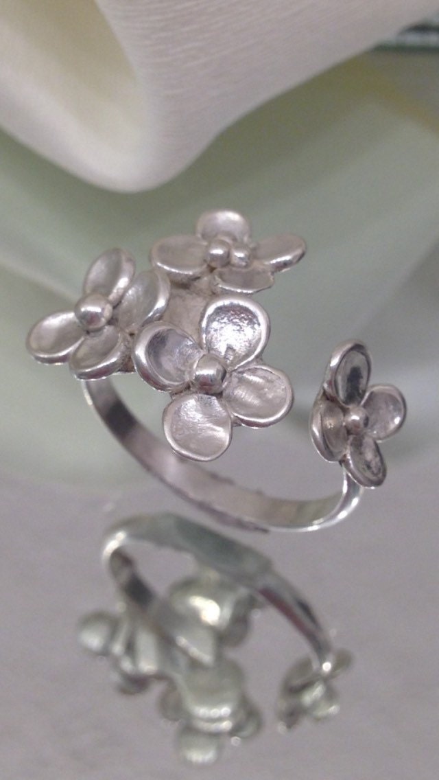 sterling Silber Blumen Ring - Verstellbar sterling Silber Blumen Ring - Verstellbar von CopperfoxGemsJewelry