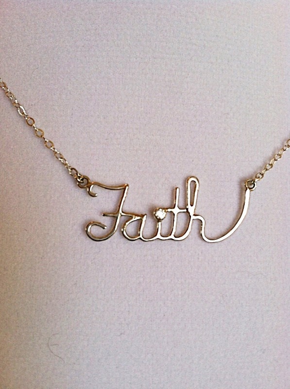 sterling Silber Faith Halskette Mit 2mm Cz - Inspirational Handmade sterling Silber Faith Halskette Mit 2mm Cz - Inspirational Handmade von CopperfoxGemsJewelry