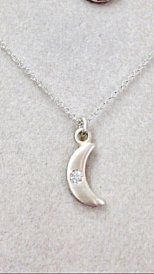 sterling Silber Mondhalskette Mit Flush Set Cz von CopperfoxGemsJewelry