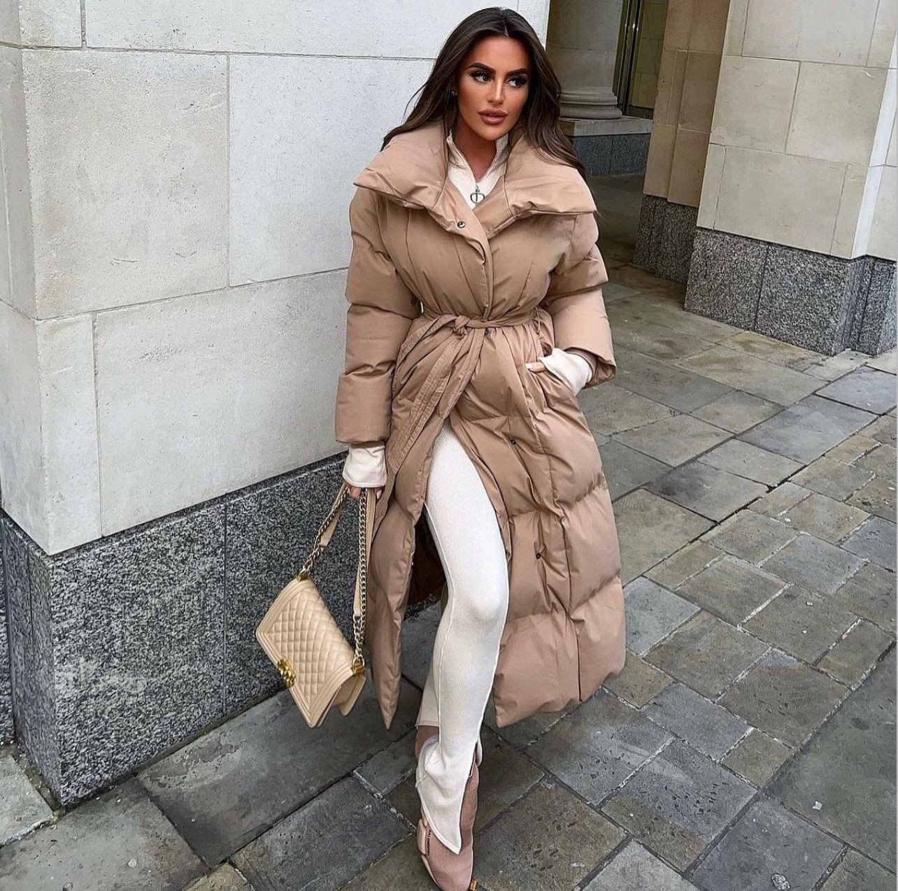 Copperose Winterjacke Oversize Winterparka Steppmantel Parka mit Gürtel Taillengürtel mit Knopfleiste knöchellanger Mantel mit großem Kragen von Copperose