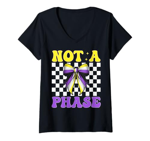 Damen Nonbinary Flag Pride LGBTQ Girl Coquette Bow Not A Phase T-Shirt mit V-Ausschnitt Damen Nonbinary Flag Pride LGBTQ Girl Coquette Bow Not A Phase T-Shirt mit V-Ausschnitt von Coquette Bow Non Binary Pride Genderfluid Gifts