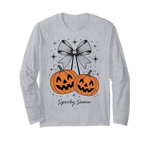 Kürbiskirschen Kokette Schleife Gruselige Jahreszeit Mädchen Langarmshirt von Coquette Pumpkin Cherries Halloween Spooky Season