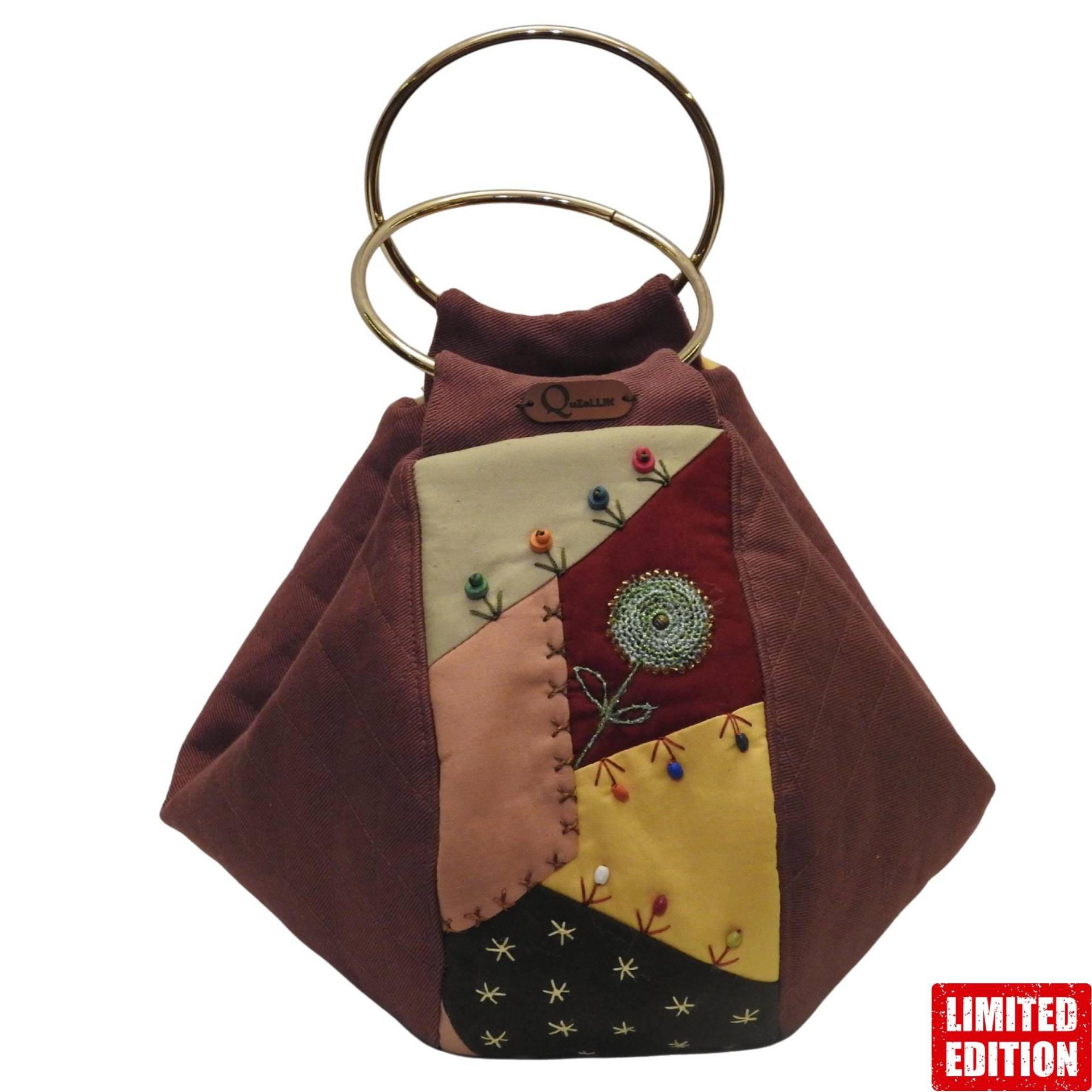 Handgemachte Patchwork Tasche Mit Stickerei - Limitierte Edition Schultertasche Metallringen Boho Vintage Stil von Coreexon