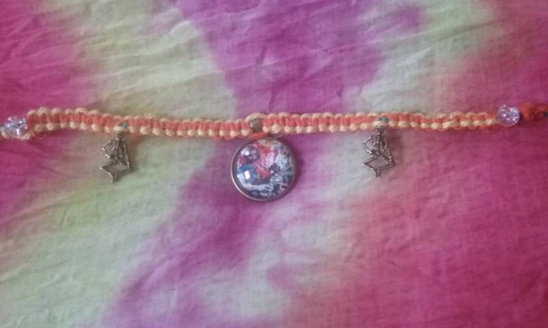 Krawatte Farbstoff W/Skelette von CorinasCraftGifts