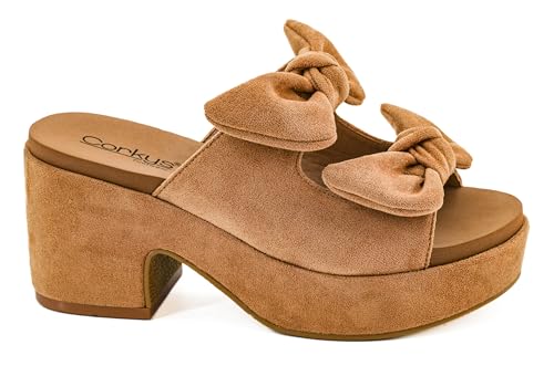 Corkys Footwear Damen Sandalen mit Absatz "Put A Bow On It" – mit einem 8,2 cm Absatz und 2,5 cm Plateau, klobigem Absatz, EVA-Einlegesohle und einem stilvollen Obermaterial mit Schleifen, Camel Corkys Footwear Damen Sandalen mit Absatz "Put A Bow On It" – mit einem 8,2 cm Absatz und 2,5 cm Plateau, klobigem Absatz, EVA-Einlegesohle und einem stilvollen Obermaterial mit Schleifen, Camel von Corkys Footwear