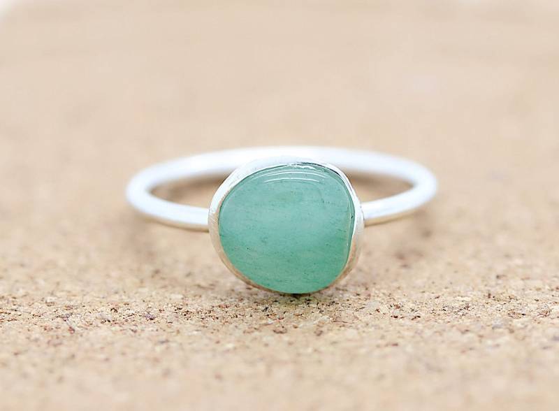 sterling Silber Grün Aventurin Ring | Edelstein Zierlich |Boho Chic Grüner Kristall Boho von CorneliousWhite