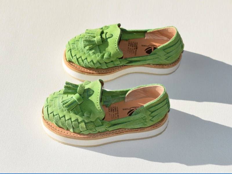 Neu Mädchen Echte Wildleder Huaraches. Frühling, Sommer, Cinco De Mayo Vibes Soo Niedliche Bilder Tun Nicht Gerecht von CositasByBella