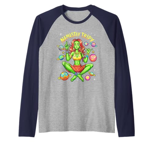 Grünes Alien-Mädchen Namastay Trippy Planets Raglan Grünes Alien-Mädchen Namastay Trippy Planets Raglan von Cosmic Chill Co.
