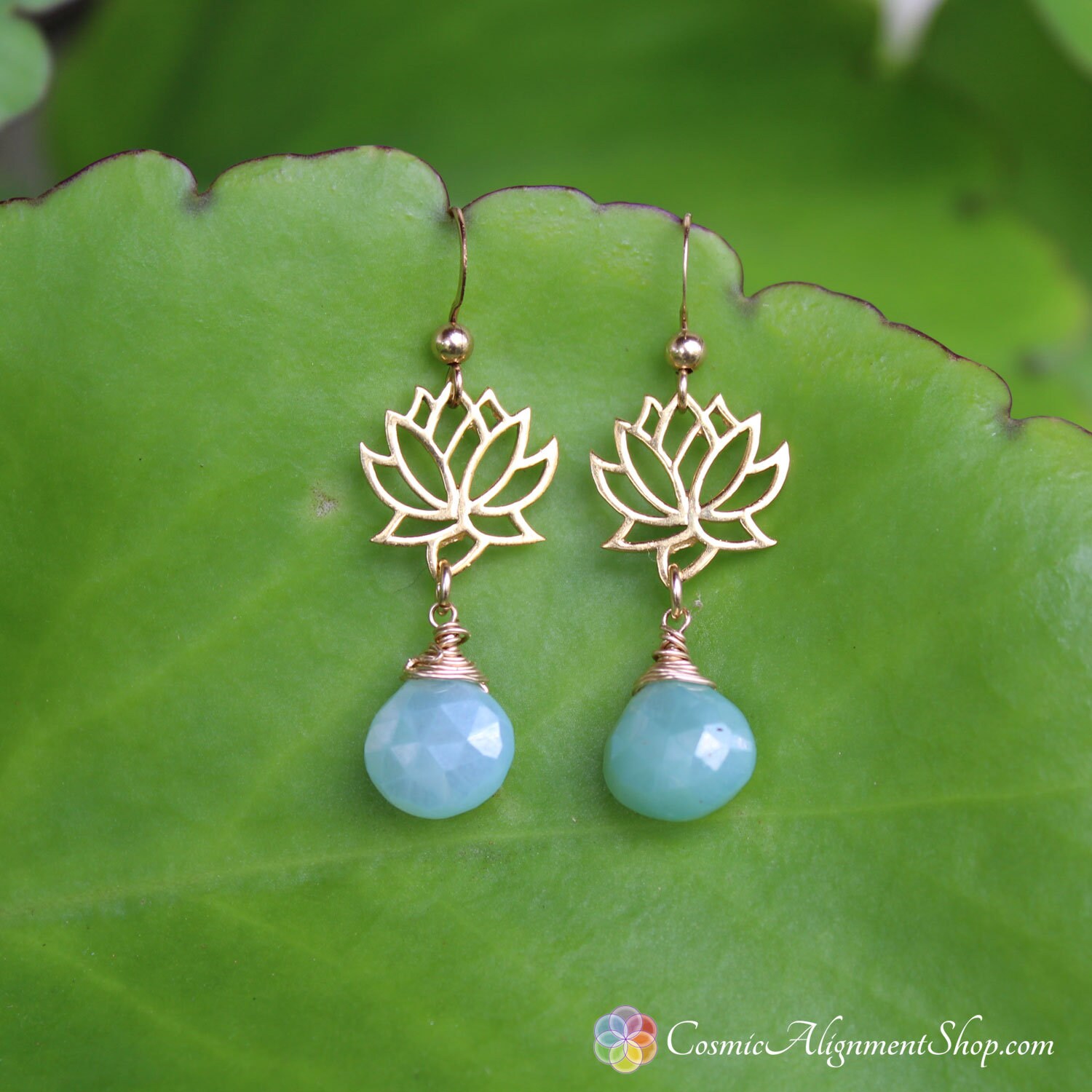 Blaue Chalcedon Lotus Ohrringe Gold Vermeil Wire Wrapped Edelstein Blaue Chalcedon Lotus Ohrringe Gold Vermeil Wire Wrapped Edelstein von CosmicAlignmentShop