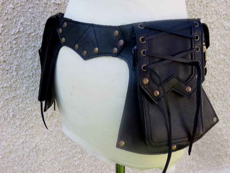 Gürteltasche Hüfttasche Leder Anvil von CosmicCelt