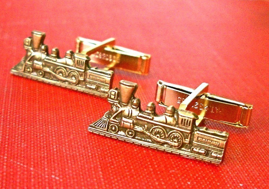 50Er Jahre Vintage Steampunk Zug Manschettenknöpfe Steam Train Locomotive Antique Brass Herren Weihnachtsgeschenke Cosmic Firefly von CosmicFirefly
