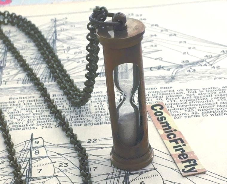 Rustikale Messing Sanduhr Halskette Kleine Steampunk Cosplay Neuheit von CosmicFirefly
