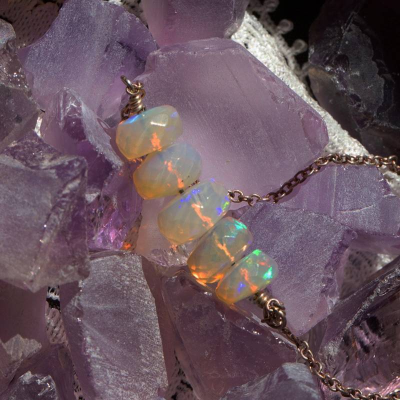Sale Erstaunliche Facettierte 6mm Opal Halskette An Silberkette War 145, 00 Sale Erstaunliche Facettierte 6mm Opal Halskette An Silberkette War 145, 00 von CosmicOpals