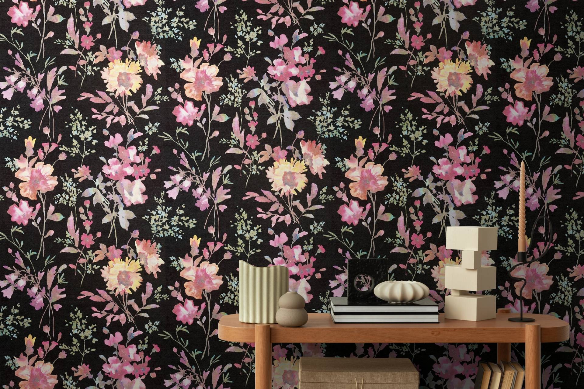 CosmoLiving by Cosmopolitan Vliestapete "Petal Poetry – Aquarell-Blumentapete" matt strukturiert von Cosmoliving By Cosmopolitan