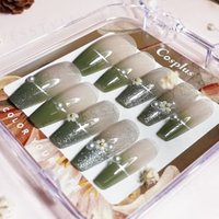 Cosplus - Monina Premium Wearable Gel Nail Tips Set Wizard Of Oz Flower - 1 Set von Cosplus