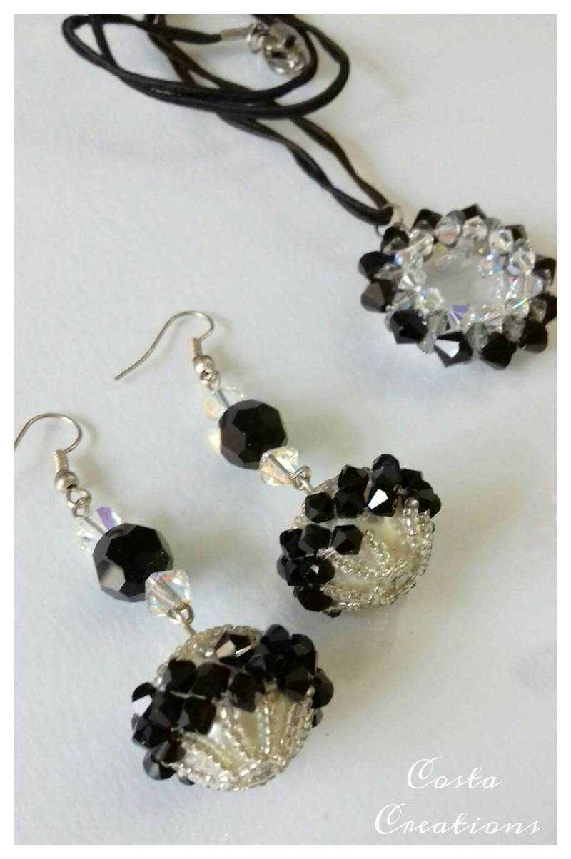 Swarovski Ohrringe, Charm Halskette Voll, Swarovski, Kristalle, Anhänger, Eleganten Schmuck, Frauen, Geschenk-Set von CostaCreationsBijoux