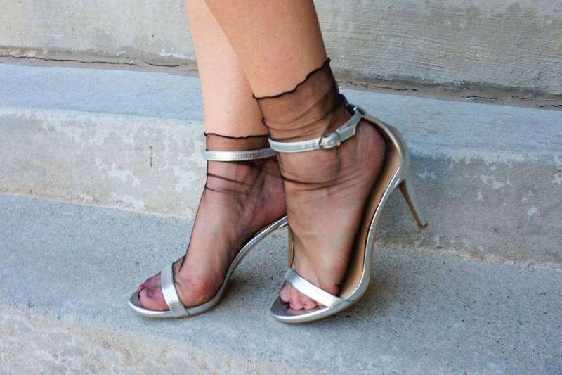 Tüllsocken Für Frauen, Netzsocken, Transparente Socken, Schiere Phantasie Socken Brautjungfer Geschenke, Antrag Geschenk von CostumeCollective