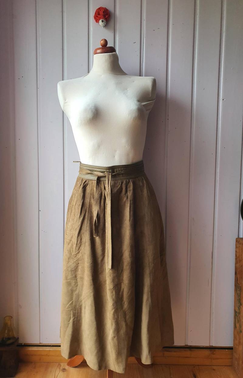 Butterweicher Damen Leder Rock Taupe Gr.38/40 von CostumeLoveRealities