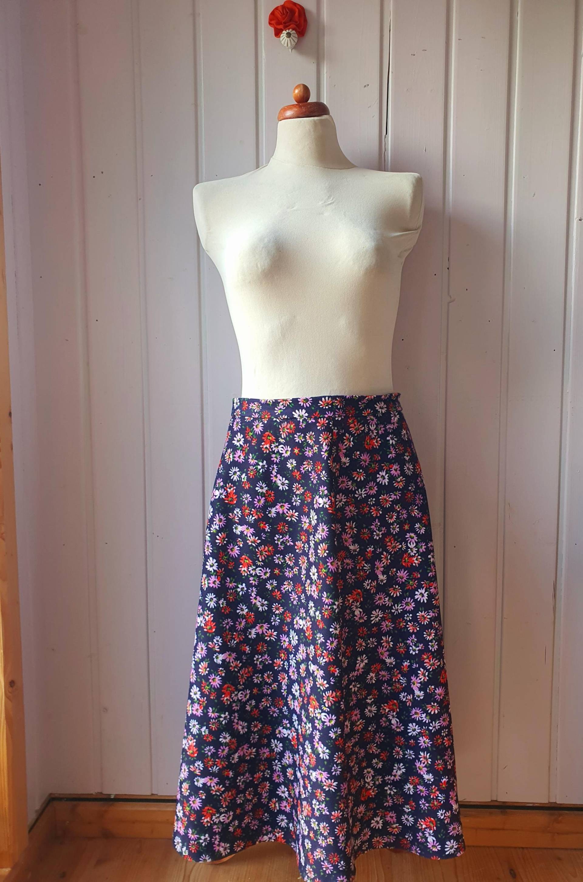 Cord 70Er A Linie Rock Gr.38/40 von CostumeLoveRealities