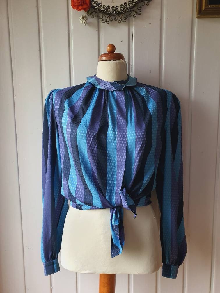 Schimmernde Vintage Bluse Gr.38 Couture Treml München von CostumeLoveRealities