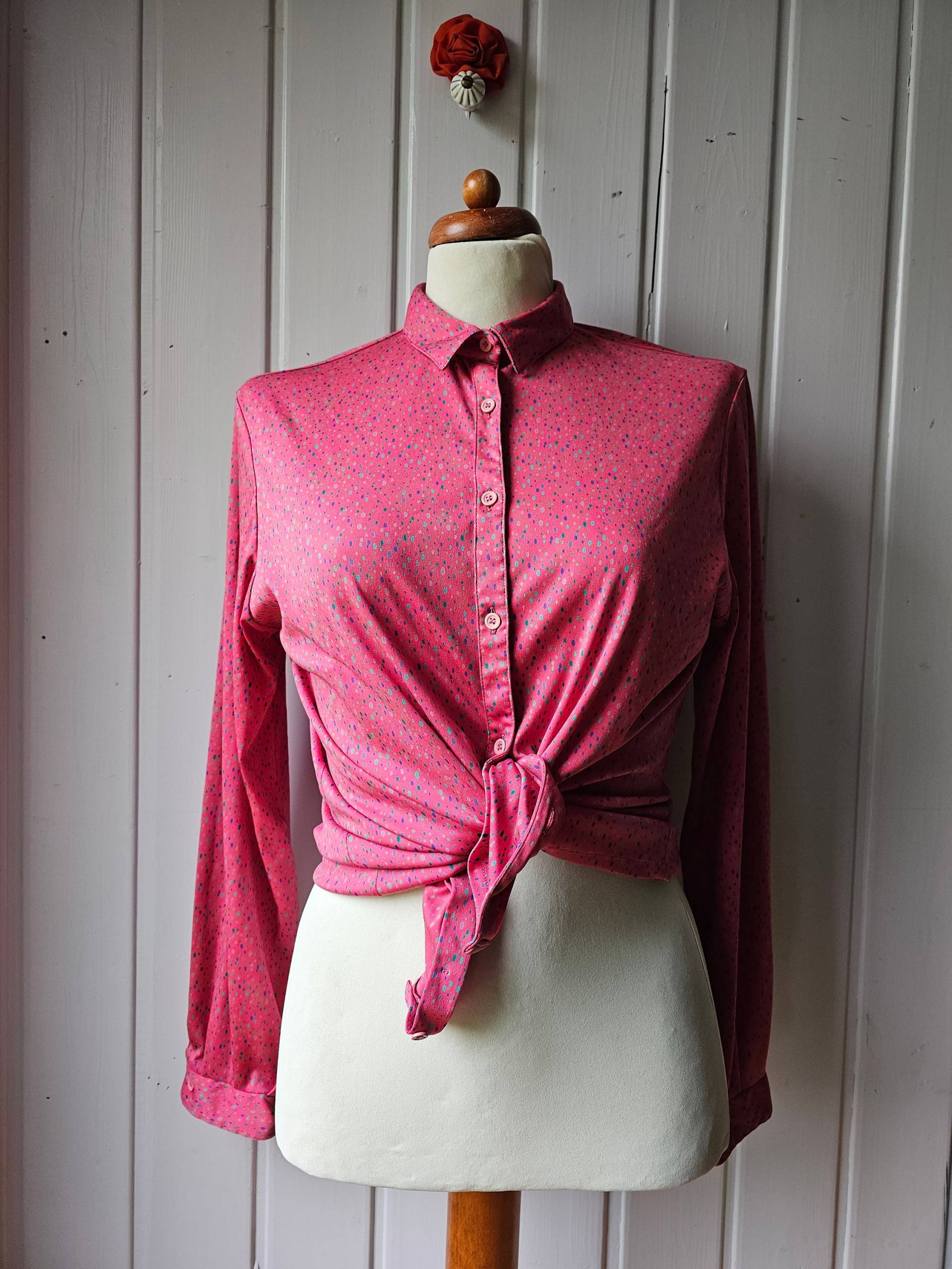 True Vintage Bluse Pink, Dots, Gläser Gr.38 von CostumeLoveRealities