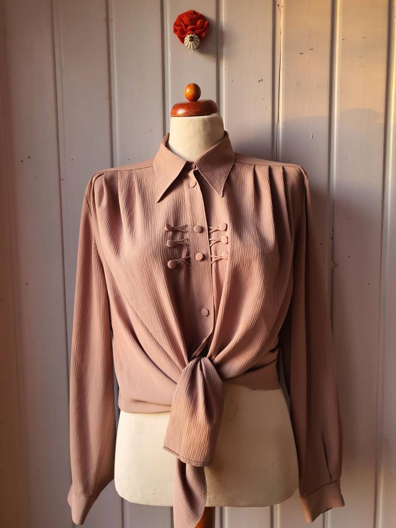 Vintage Bluse Altrosa Gr.42 Rosa Style von CostumeLoveRealities
