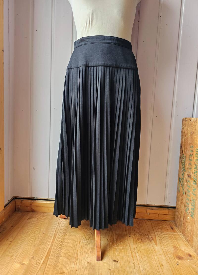 Vintage Plissee Rock Mit Breitem Bund, Gr.38/40 von CostumeLoveRealities