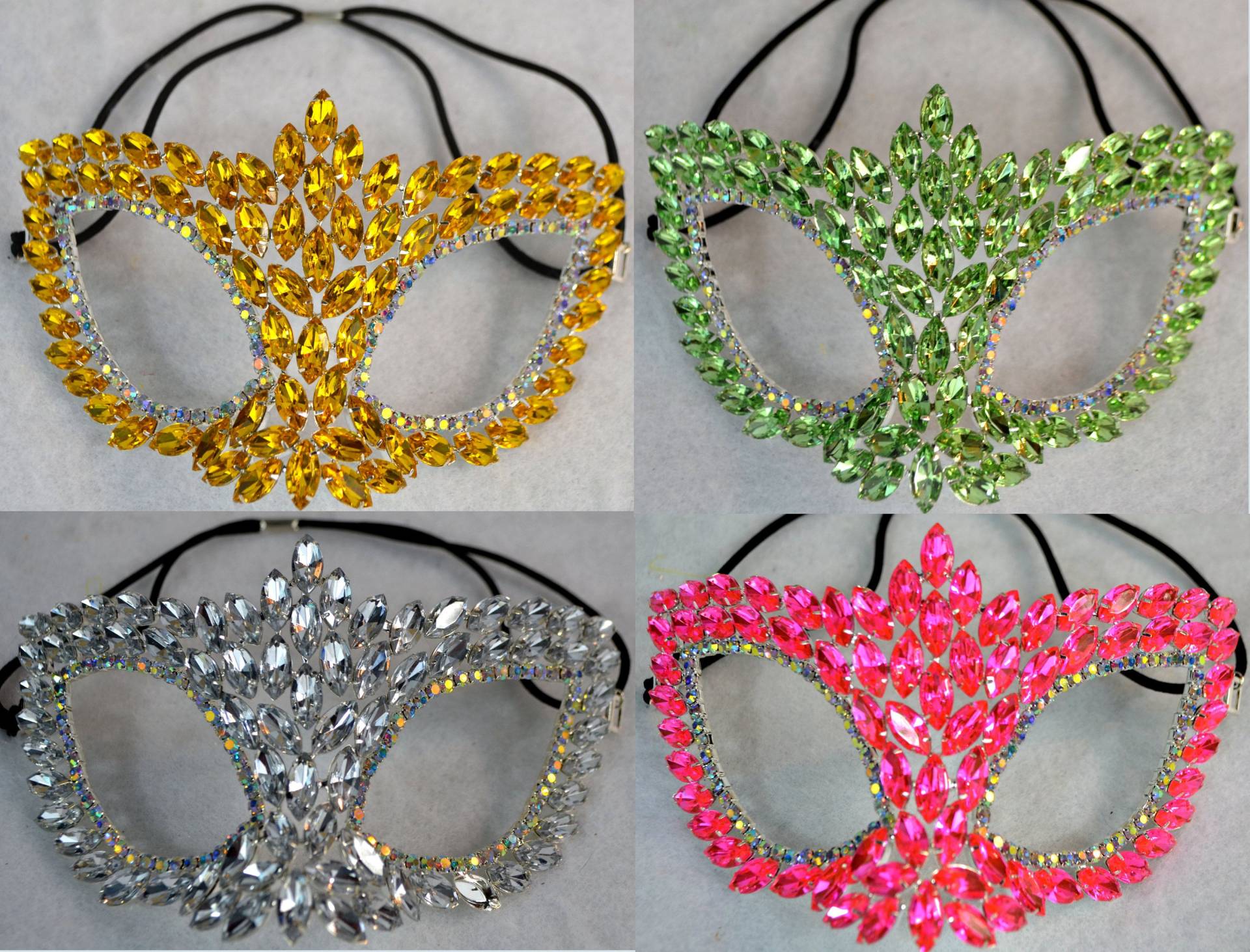 strass Maske von CostumeSupply