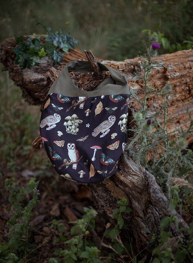 Eule Und Pilze Einkaufstasche Hexentasche Stoff Große Umhängetasche Vintage Hexerei Korb Inspiriert Handtasche Schultertasche von CostureroReal