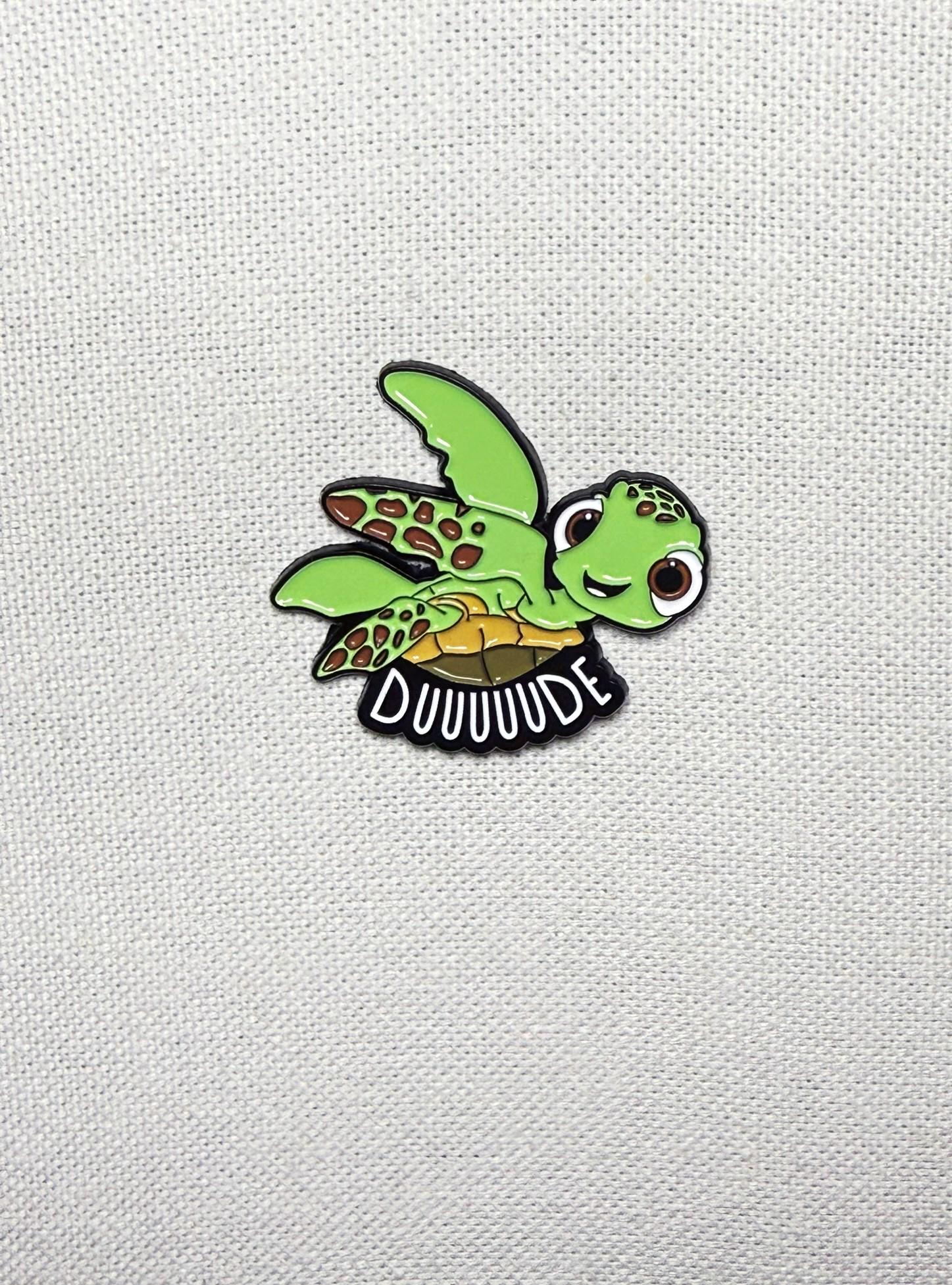 Cartoon Schildkröte Dude Emaille Pin Anstecker Einsetzen Anstecknadel Tasche Rucksack Abzeichen Accessoire von CosyIslandLiving