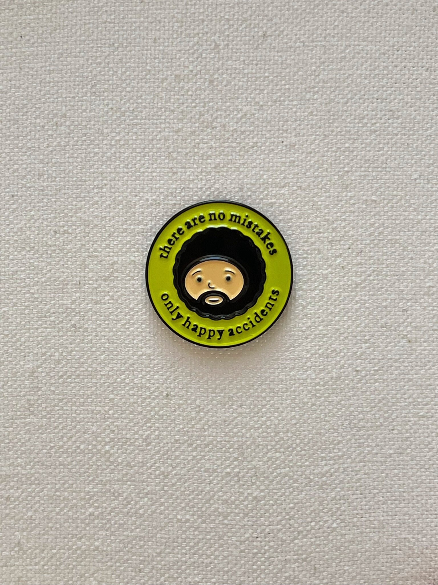 Es Gibt Keine Fehler Nur Glückliche Unfälle Metall Emaille Pin Anstecker Versehen Anstecknadel Tasche Rucksack Abzeichen Accessoire Es Gibt Keine Fehler Nur Glückliche Unfälle Metall Emaille Pin Anstecker Versehen Anstecknadel Tasche Rucksack Abzeichen Accessoire von CosyIslandLiving